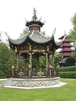 Chinese kiosk near the Chinese Pavilion
