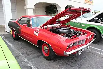 1971 'cuda with 440 6-BBL and shaker scoop
