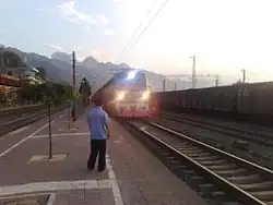 Station platform at Huashan