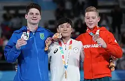 Horizontal bar victory ceremony (from left to right): Diogo Soares (Silver), Takeru Kitazono (Gold), Krisztián Balázs (Bronze)