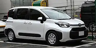 Toyota Sienta