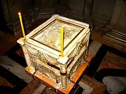 Angel's Stone in the first chamber inside the aedicula