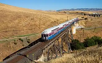 ACE train climbing its namesake Altamont Pass in 2010
