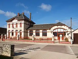 The town hall in Allainville