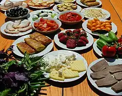 Hors d'oeuvres in Azerbaijani cuisine
