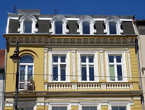 Detail of the upper floor decoration (Nr.24)