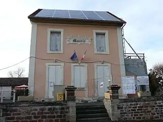 The town hall in Boisseuilh