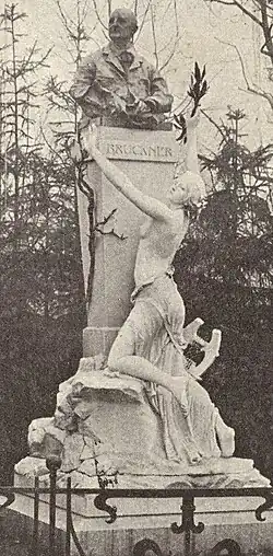 Bruckner Monument, original version