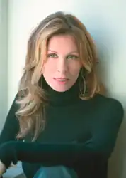 A color photograph of author Carole Radziwill posing for a picture in 2007.