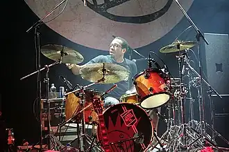 Coleman performing in 2007