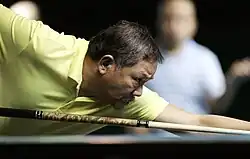Efren Reyes playing a shot