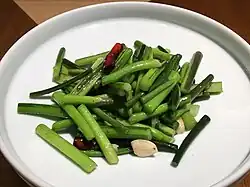 Fried Hongshan Caitai with garlic and chili