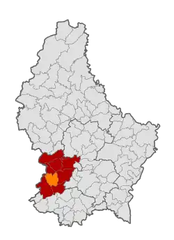 Map of Luxembourg with Garnich highlighted in orange, and the canton in dark red