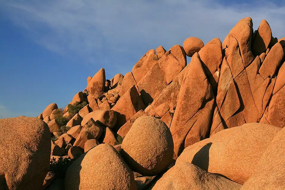 Image 35Weathered rocks at Joshua Tree National Park, by Mila Zinkova (from Wikipedia:Featured pictures/Sciences/Geology)