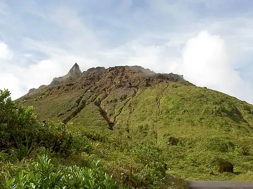 La Grande Soufrière is the highest point of île de Basse-Terre and the French Région Guadeloupe.