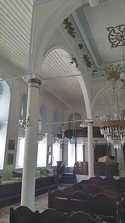 Interior of the Signora Giveret Synagogue of İzmir
