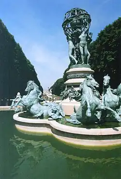 Fontaine de l'Observatoire, at southern end