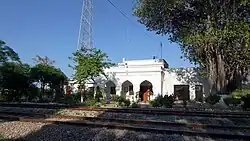 Kaliam Awan railway station, view from across the tracks