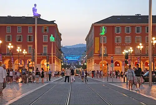 Figures representing seven continents, Nice, France