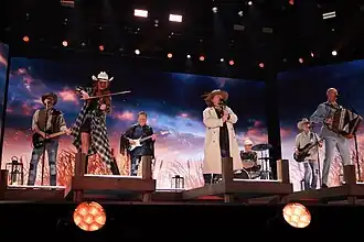 Lasse Stefanz&nbsp;– "En sång on sommaren"