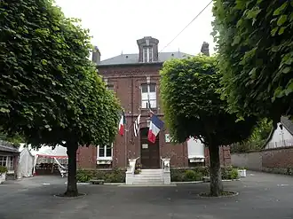 The town hall in Le Coudray-sur-Thelle