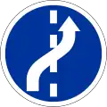 352 Keep to the right (multi-lane road)