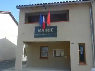 The town hall in Gensac-sur-Garonne