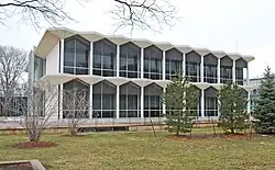 Side view of center showing beam structure