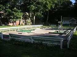 Miniature golf course