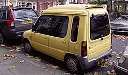 Mitsubishi Minica Toppo (rear)