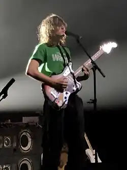 Mk.gee performing in Dallas in 2024