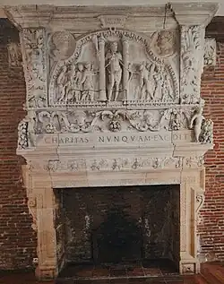 Fireplace representing the Gallic Hercules.