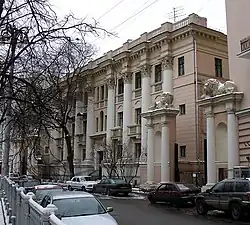 House of Lions, 1945, Patriarshy Ponds, Moscow, downtown residential building