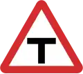 B5: T-junction ahead