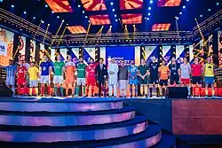 Shahrukh Khan and Naveen Pattnaik with the participating teams' captains