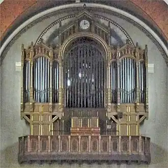 The grand organ in the tribune