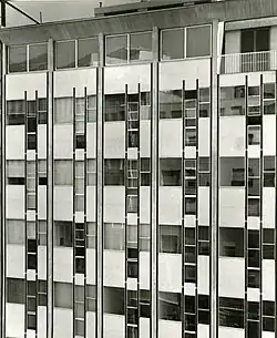 Building in corso Europa 22, Milan (1955–1957), detail