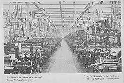 A weaving shed of the Finlayson & Co factory in Tampere, Finland, in 1932[170]