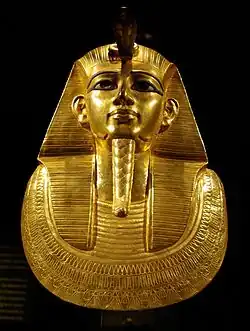 The gold funerary mask of Psusennes I