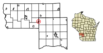 Location of Viola in Richland (lower right) and Vernon (upper left) counties, Wisconsin.