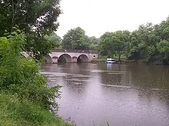The Mayenne river at Houssay