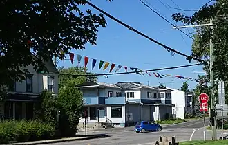 Route 218 shares its itinerary with Route 271 through Sainte-Agathe-de-Lotbinière.