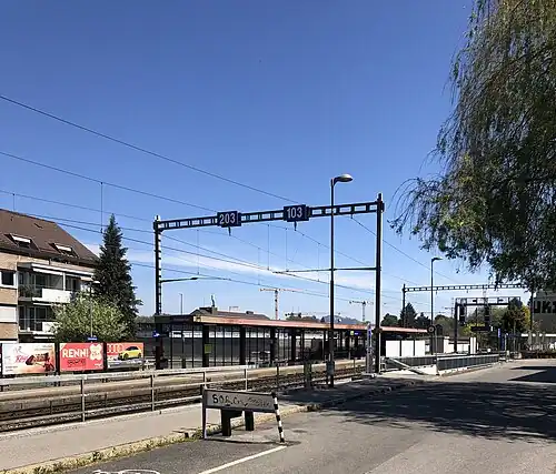 Double-track railway line with side platforms