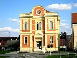 The former synagogue in 2017, restored as a tourist information center
