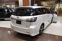 Facelift Toyota Wish 1.8S
