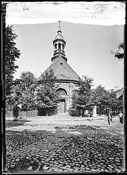 The church in 1920–1938