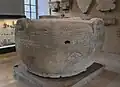 The original vase transferred in the Louvre)
