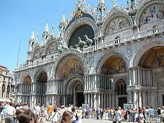 Gothic roofline of the south facade, St Mark's Basilica