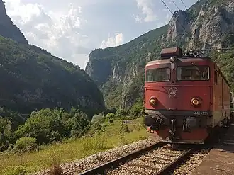 A ŽS 461 at Vrbnica on the border of Serbia and Montenegro.