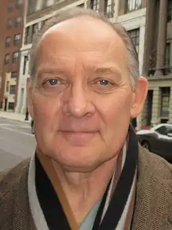 Zach Grenier (39631017494) (cropped).jpg